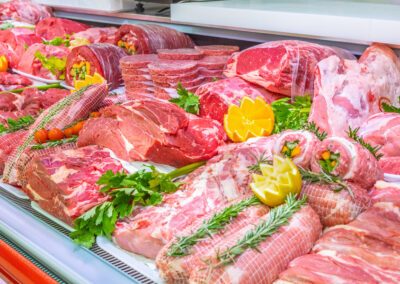 Meistermetzgerei Baumgärtner, mit einer Erfahrung von über 5 Jahrzehnten steht der Name Baumgärtner für beste Qualität von Fleisch und Wurstwaren - seit 2016 bietet Metzgermeister Andreas Baumgärtner